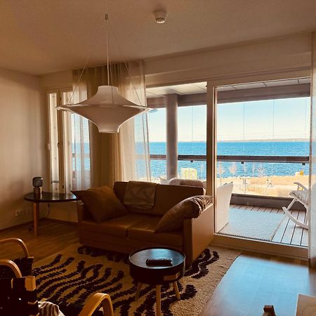 Top, Cozy, Lakeside, Sauna And Free Indoor Parking 탐페레 외부 사진