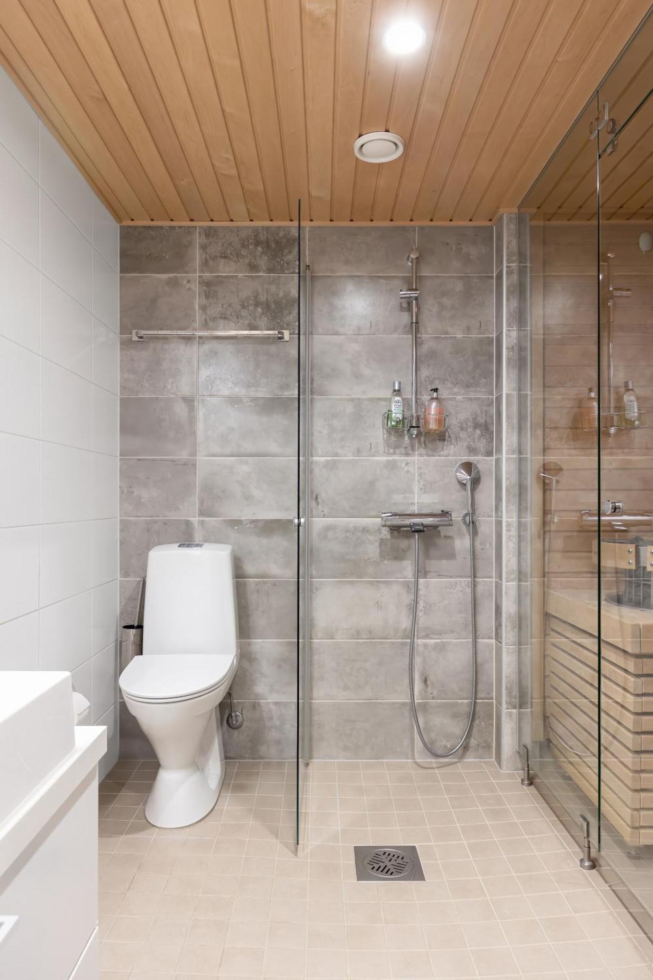 Top, Cozy, Lakeside, Sauna And Free Indoor Parking 탐페레 외부 사진
