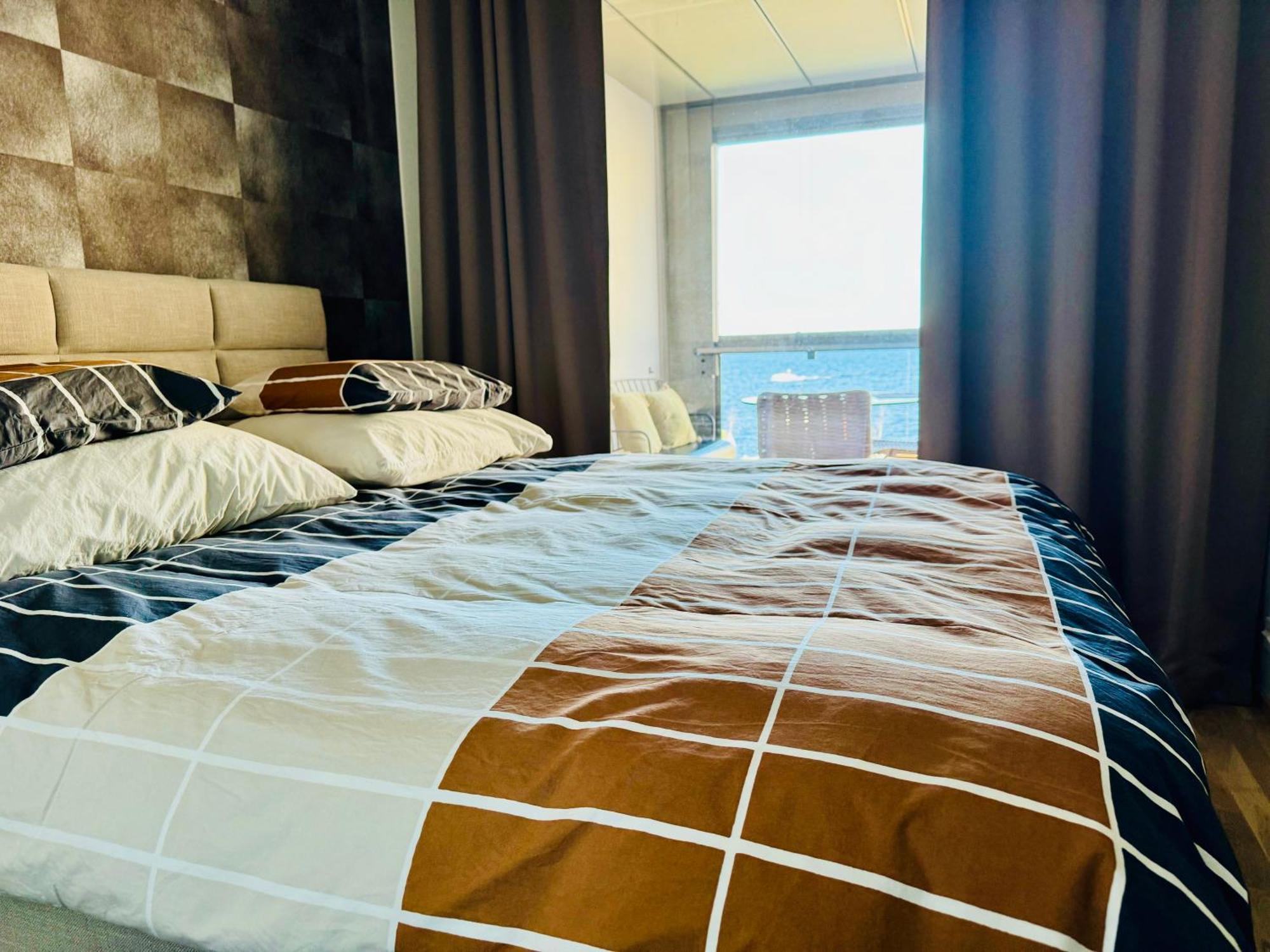 Top, Cozy, Lakeside, Sauna And Free Indoor Parking 탐페레 외부 사진